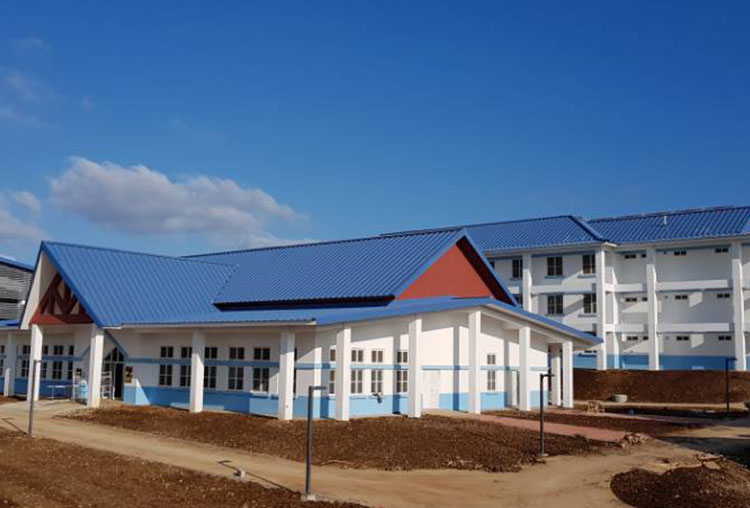 援瓦努阿图马拉坡学校